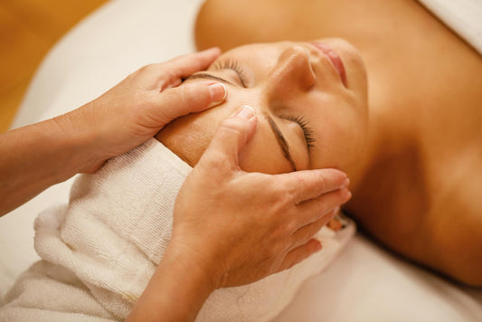 Entspannung pur: Massagetechniken für den Kopf
